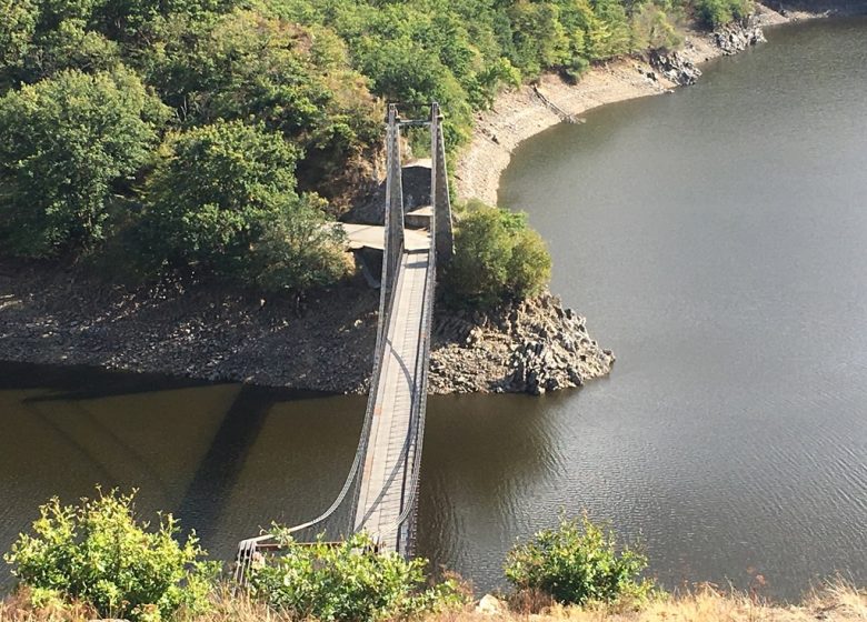 Conférence sur le barrage de Rochebut et le pont suspendu