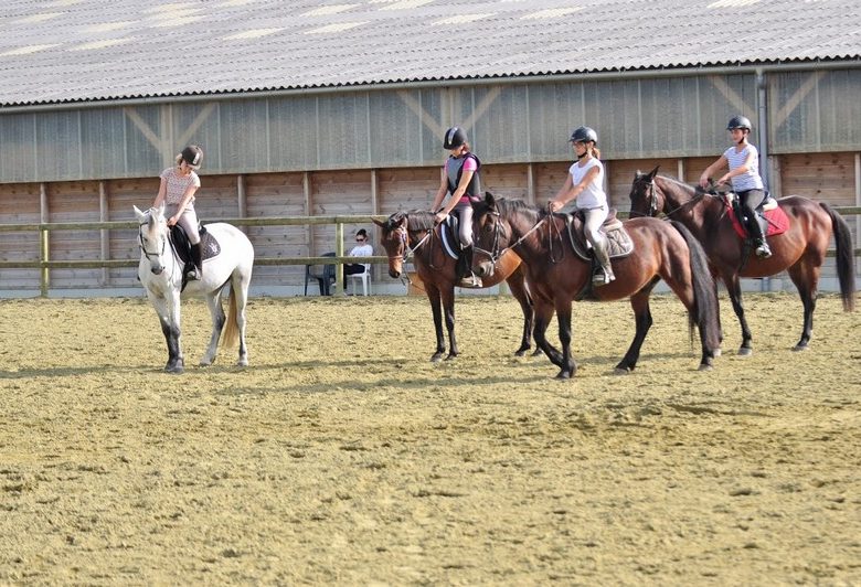 Centre Équestre et Poney Club – Écurie Pujol